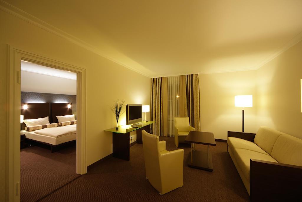 Hotel Am See Salzgitter Habitación foto